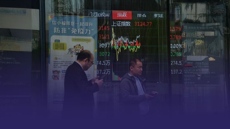 Trump Freezes Most Tariffs except on China