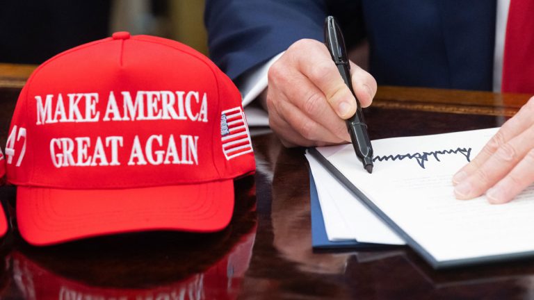 ‘Trump 2028’ Merch Sparks Third-Term Debate