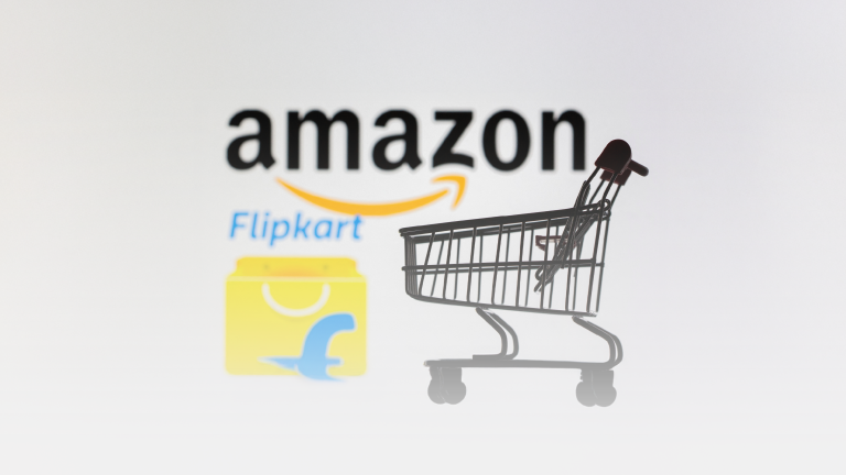 Trump Calls Bezos, Amazon Scraps Tariff Plan