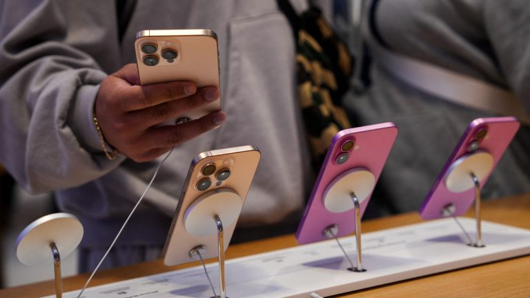 Will Apple Ever Make iPhones in the U.S.?