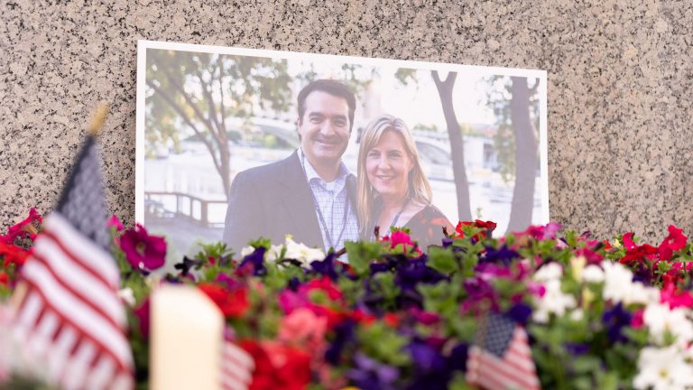 Manhunt for Gunman Behind Minnesota Lawmaker Killing