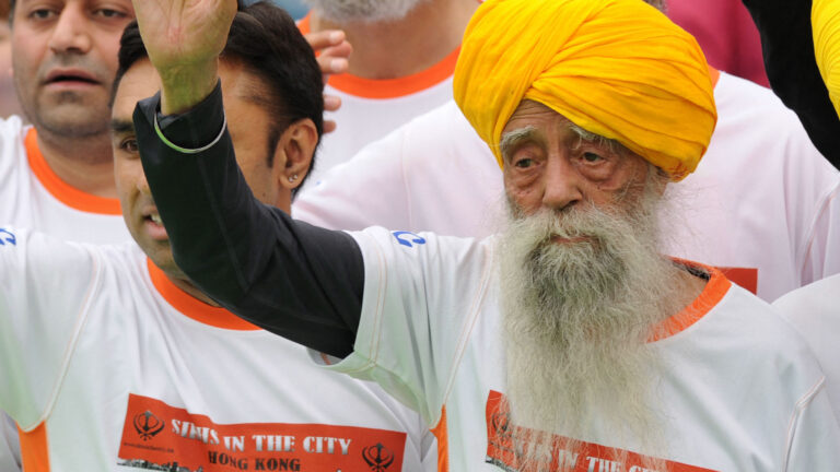 ‘World’s Oldest Marathon Runner’ Fauja Singh Dies at 114 in Road Accident