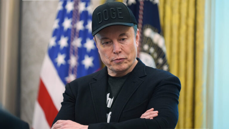 Elon Musk Escalates Apple–OpenAI App Store War