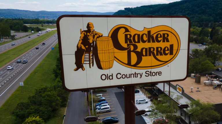 From backlash to U-turn: Trump vs. Cracker Barrel logo