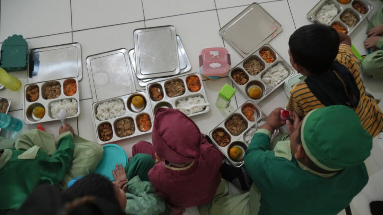Largest Food Poisoning Yet in Indonesia’s Free Meals Program Hits Sragen