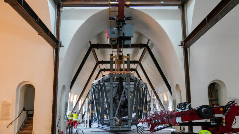 1,200-Year-Old Viking Ships Take Last, Riskiest Journey in Norway