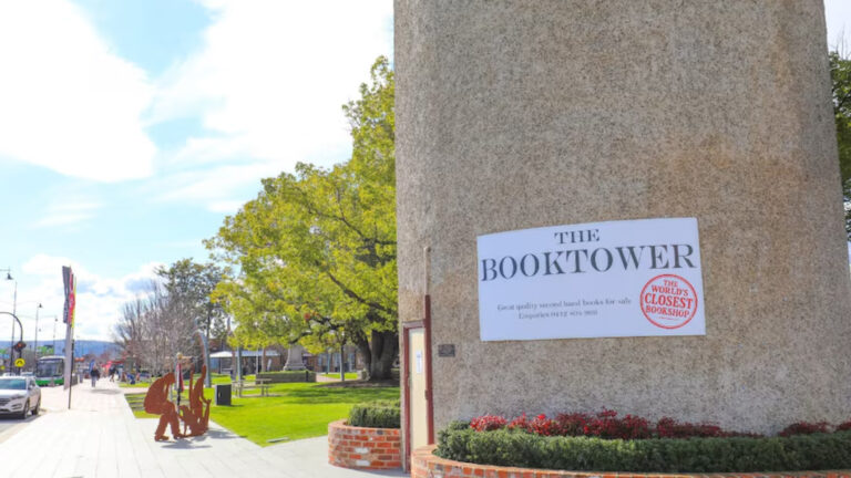 Australia’s Wodonga Water Tower Finds New Life as Bookstore