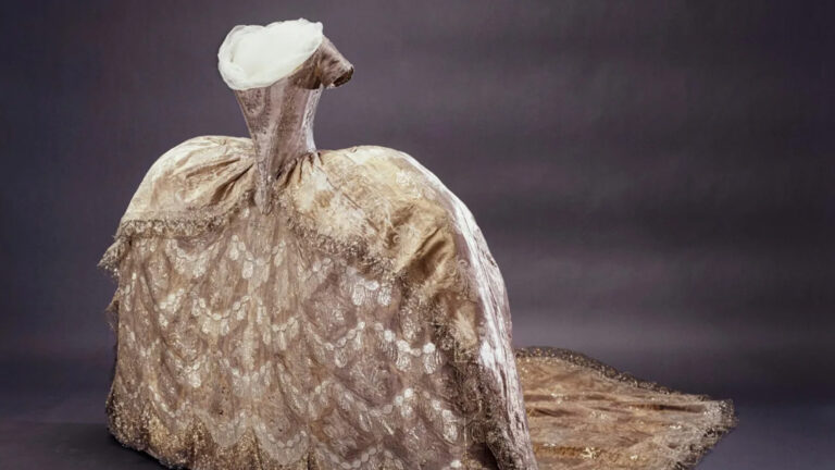 Jewels, Gowns and Legacy: Marie Antoinette’s Fashion Story Opens in London