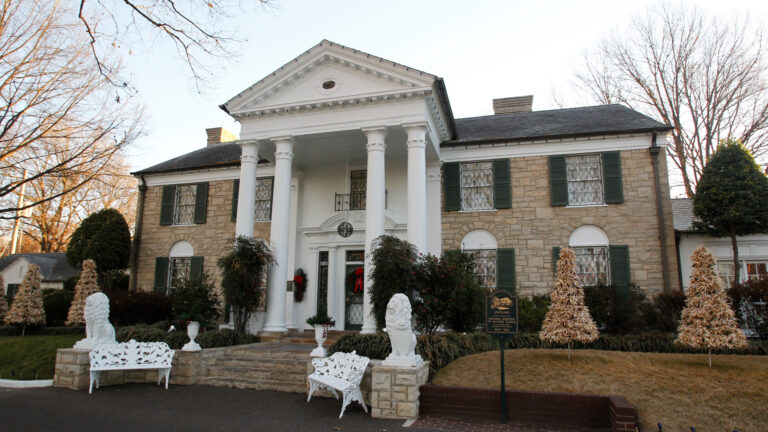 Missouri Woman Jailed for Plot to Auction Elvis Presley’s Graceland