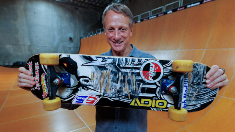 Tony Hawk’s 1999 “900” Skateboard Sells for $1.15 Million