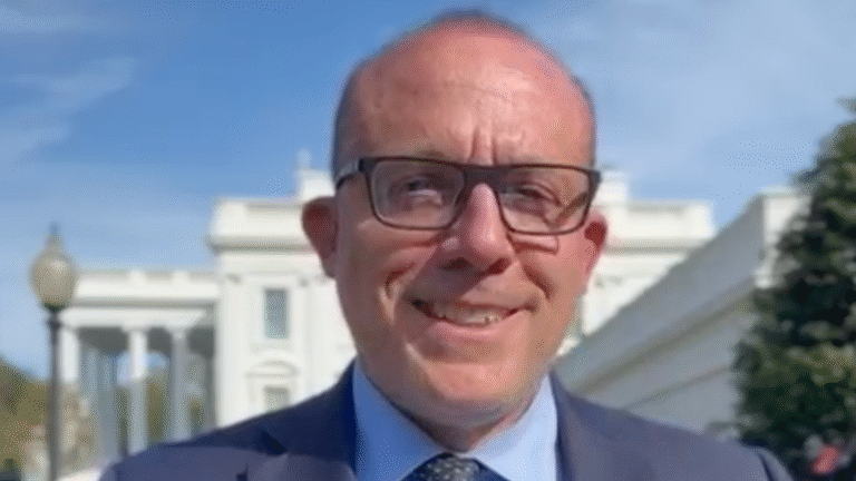 Government Shutdown Reaches Third Day as Senate Vote Fails Again