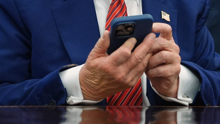 Trump Talks With Putin Ahead of Zelensky Meeting