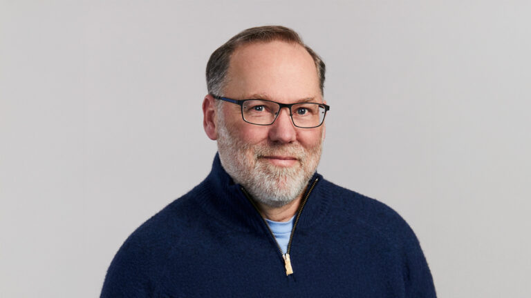 Hiking Off the Grid, a Nobel Winner Misses His Own Call