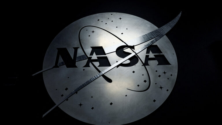 NASA Reveals Ambitious Plan to Build ‘Village’ on the Moon