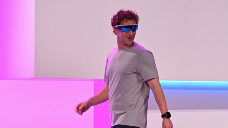 Zuckerberg Falls in Billionaire Ranks After Meta AI Shock