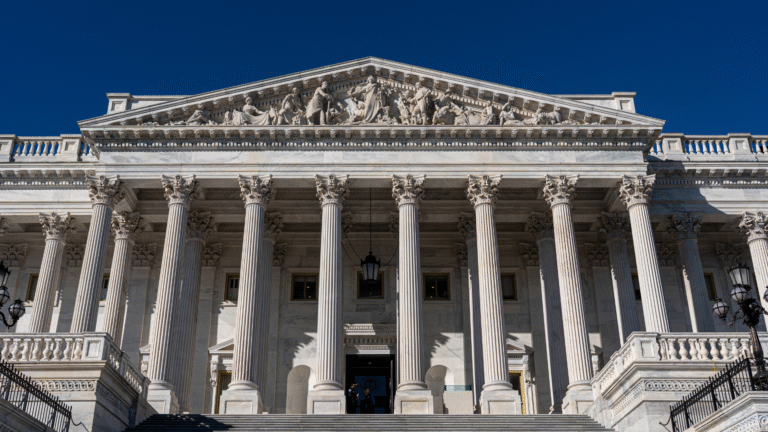 Government Reopens After 41 Days of shutdown