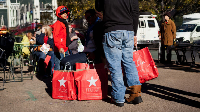 Are Americans Really Spending More This Holiday Season?