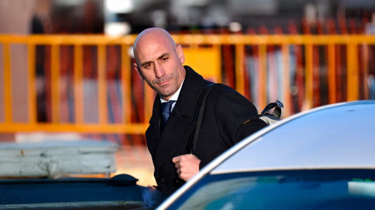 Disgraced Ex-football Boss Rubiales Attacked with Eggs at Book Debut