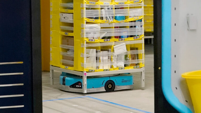 Inside Amazon’s Robot City: How AI Is Running Christmas 2025