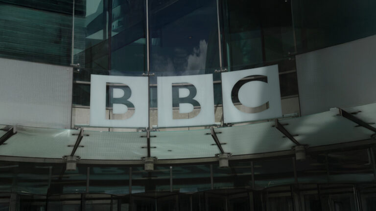 The BBC Story: From Radio Pioneer to Global News Giant