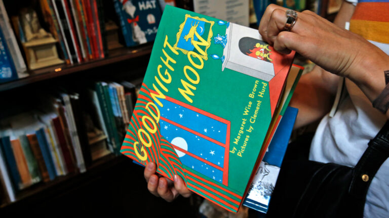 ‘Goodnight Moon’ Inspired Suite Opens at Sheraton Boston