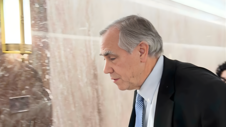 Merkley Calls for Comprehensive Immigration Reform in U.S. Senate
