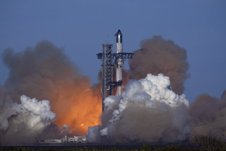 Elon Musk’s Starship Test Raised Questions About Airspace Safety