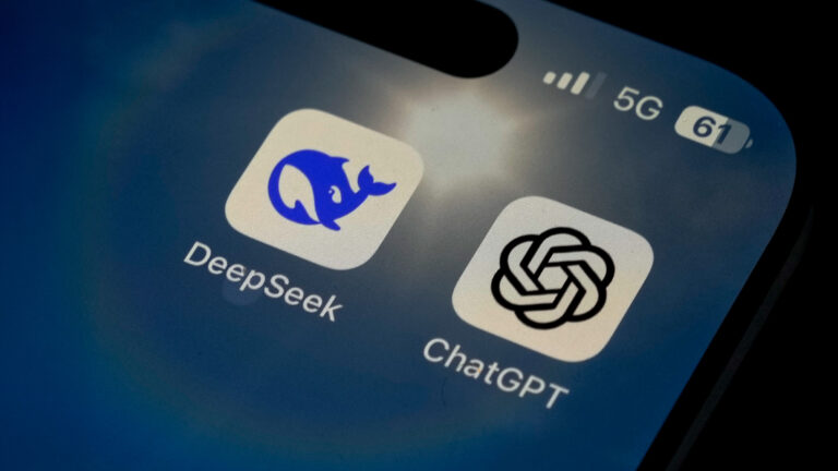 Can a Chat with AI Change Your Vote?