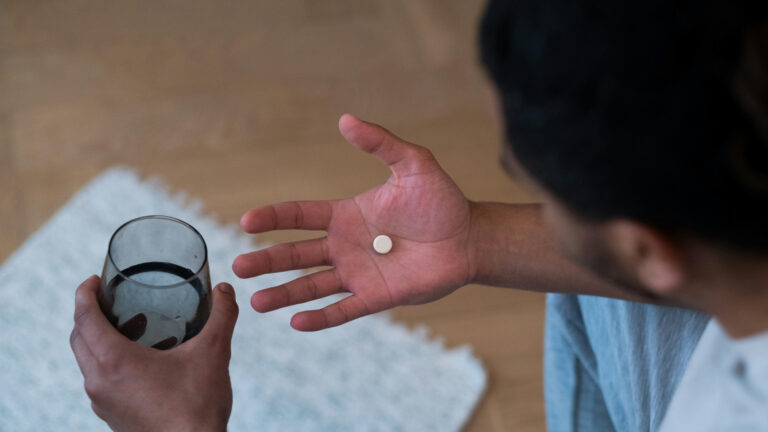 New Study Reveals the Safest Way to Stop Antidepressants