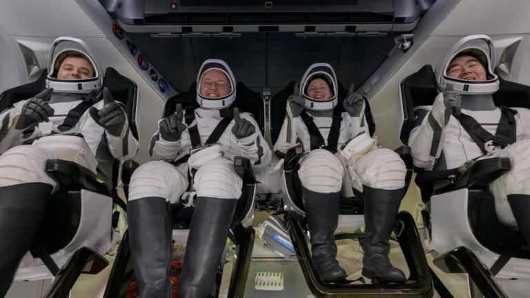 SpaceX Crew Makes Rare Emergency Return to Earth