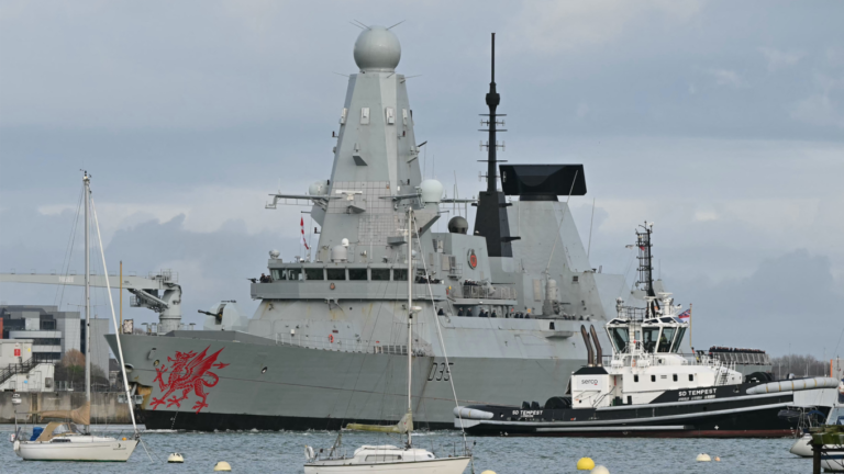 British warship leaves for Mediterranean to protect Cyprus
