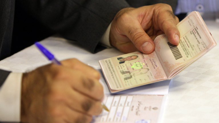 What is behind Australia’s decision to ban Iranian visitors?