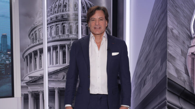 ICE Deployed to Airports Amid DHS Shutdown