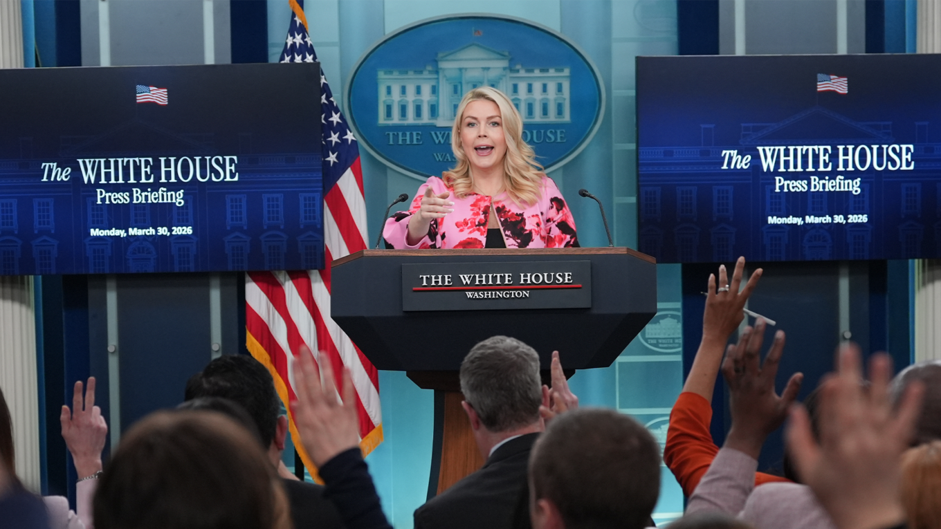 WH: Trump Seeks Iran Deal Within 10 Days