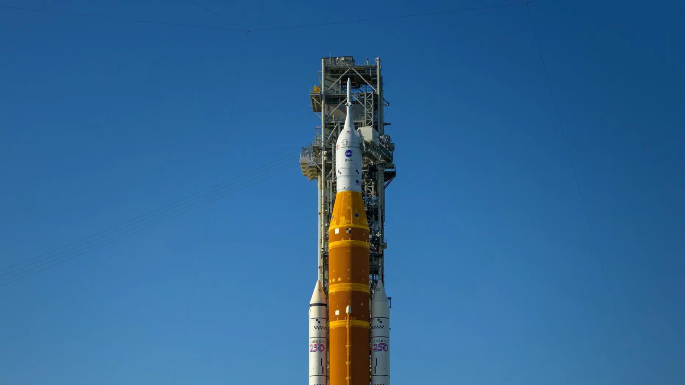 Artemis II Toilet Issue Resolved Mid-Mission