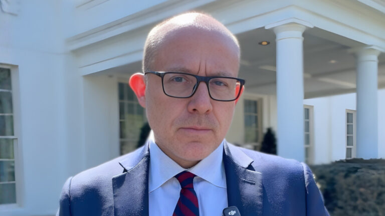 Deadline Looms as Trump Pressures Iran on Strait of Hormuz