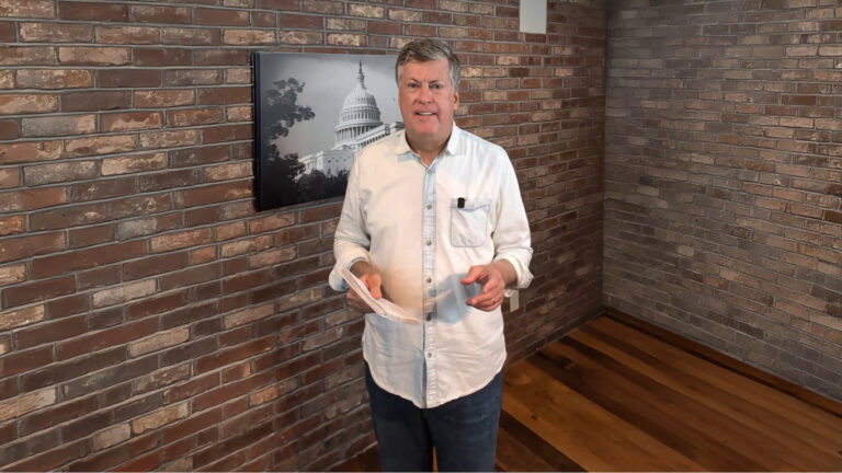 How will the US implement Hormuz blockade