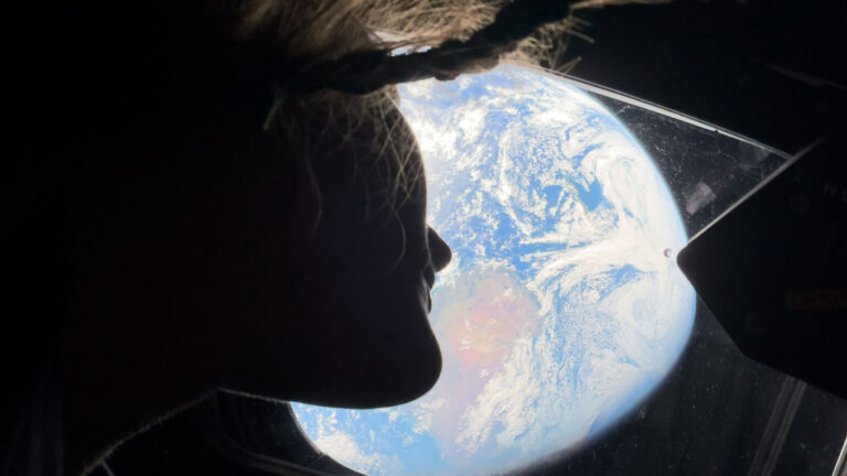 Artemis II Captures Eclipse From Lunar Orbit