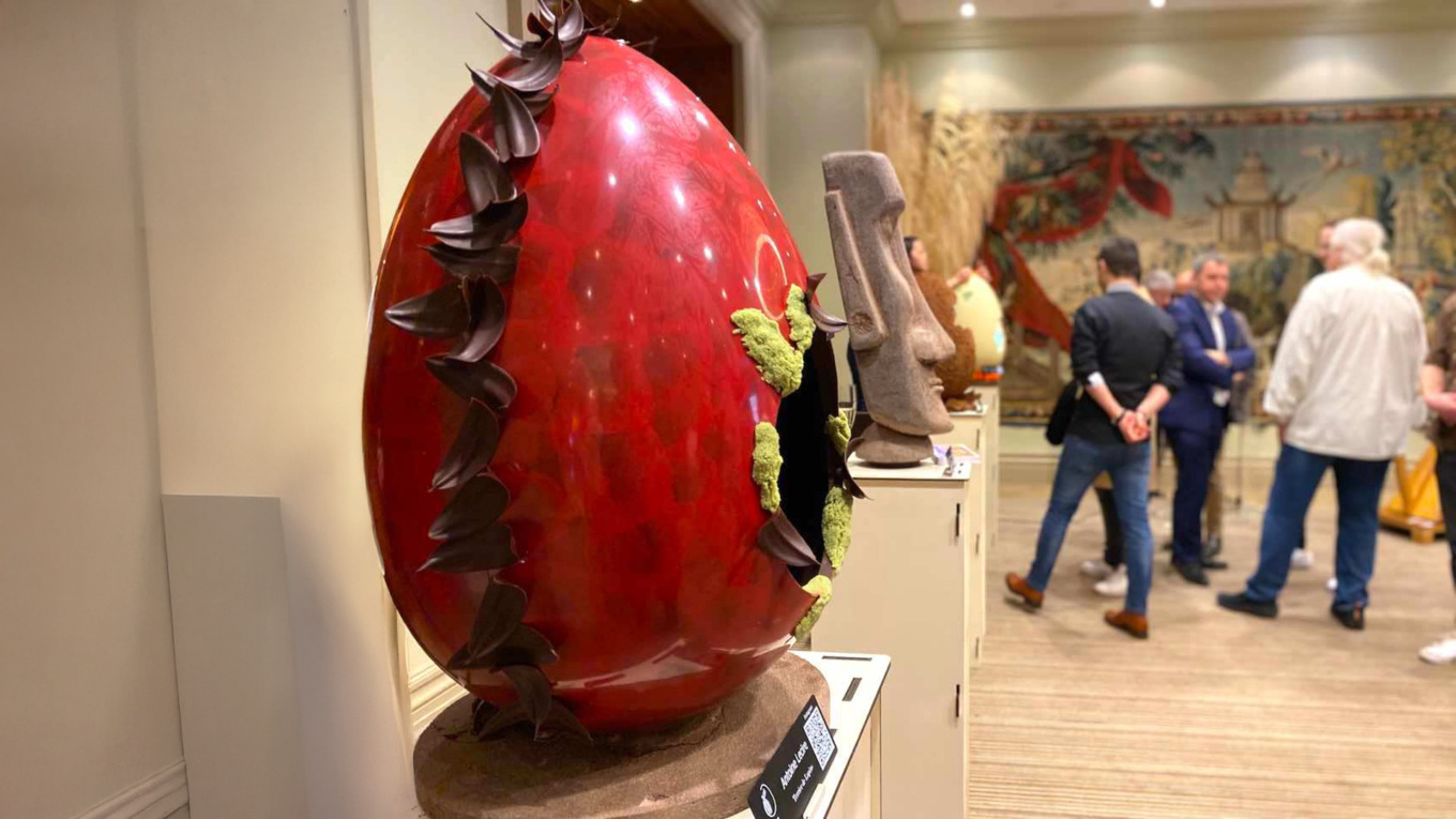 Brussels Turns Chocolate into Easter Art for Charity