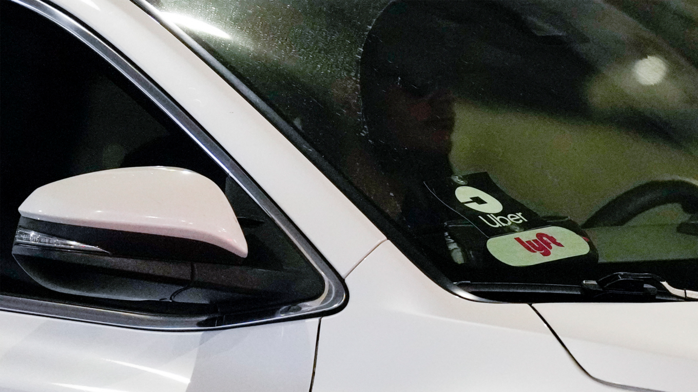 Rising gas prices squeeze Uber and Lyft drivers
