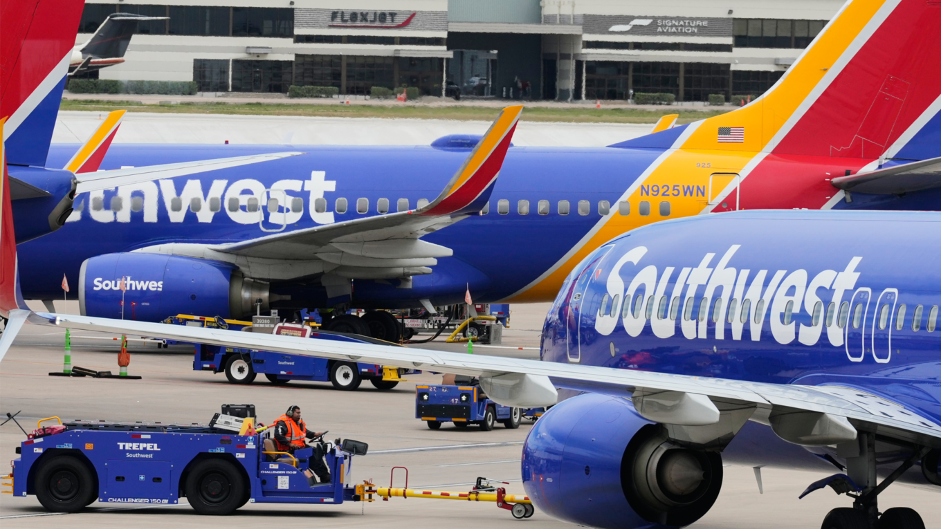 Why your power bank might not pass airport rules anymore