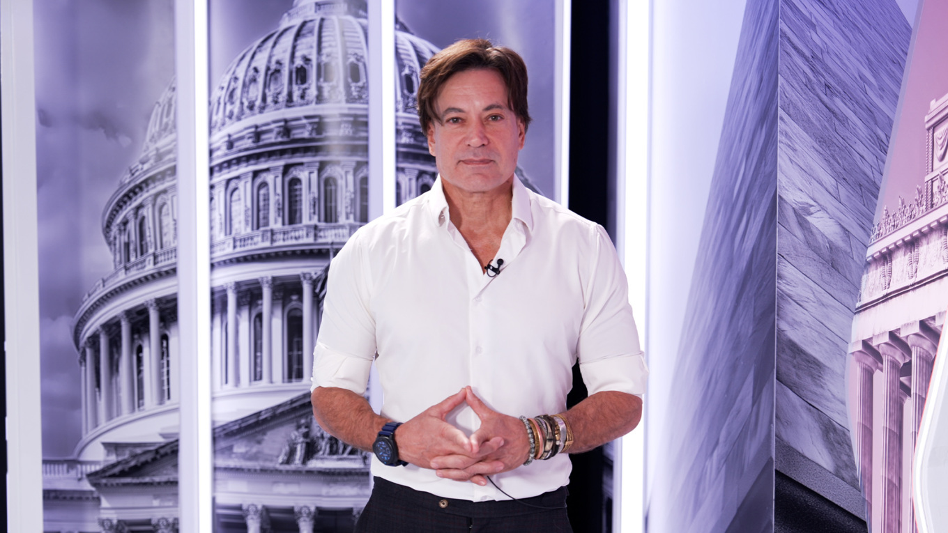 Fed Chair Battle Looms as Trump Backs Kevin Warsh