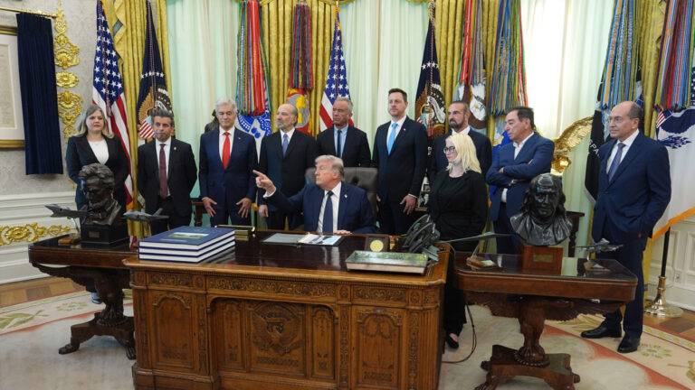 Trump Announces Drug Price Cuts Deal With Regeneron