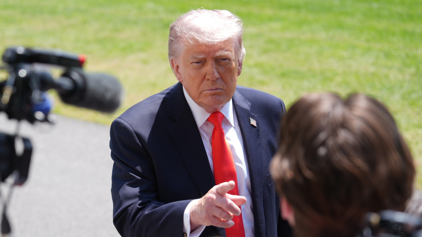 Trump on EU Tensions, Iran Nuclear Risk, and Tariffs
