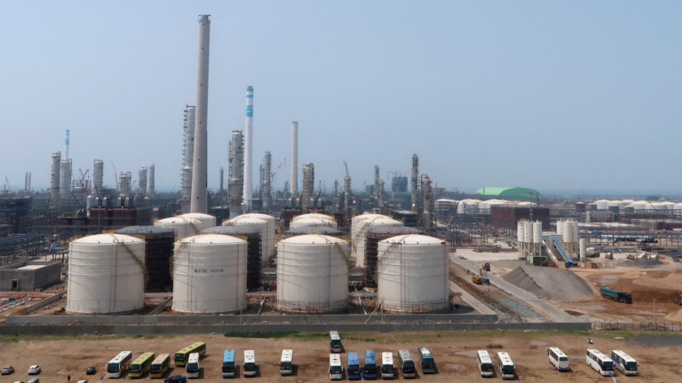 How China’s “Teapot” Refineries Became Iran’s Lifeline